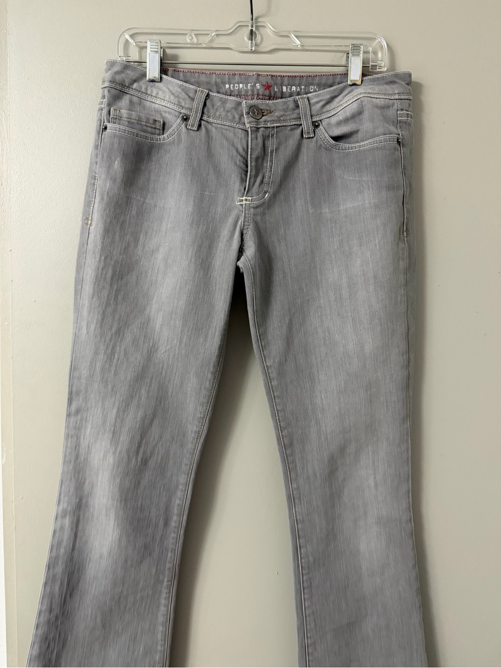People’s Liberation Gray Bootcut Jeans Size 28 Y2K Low Rise